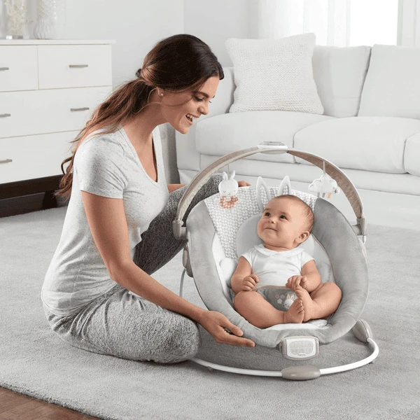 Ingenuity En Light En Bouncer™ - Twinkle Tails™ Wiegewippe 5 Ingenuity En Light En Bouncer™ - Twinkle Tails™ Wiegewippe - Imagen 5