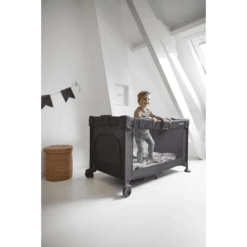 KOELSTRA Cuna De Viaje Sleeper T5 Con Nivel Negro 9 KOELSTRA Cuna De Viaje Sleeper T5 Con Nivel Negro -Productos Para Bebes koelstra cuna de viaje sleeper t5 con nivel negro a319929 4